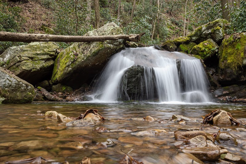 Nature's Tranquil Escape: Margarette Falls - Margarette Falls Trailhead Parking Area