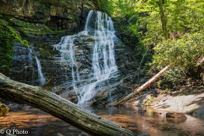 Nature's Tranquil Escape: Margarette Falls - Margarette Falls Trailhead Parking Area