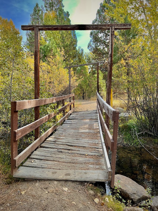 Nature's Retreat at Buena Vista Trailhead outdoor detail