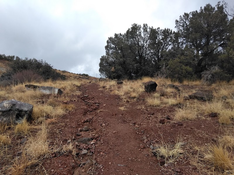 Discover the Rugged Beauty of Jurupa Mountains outdoor detail