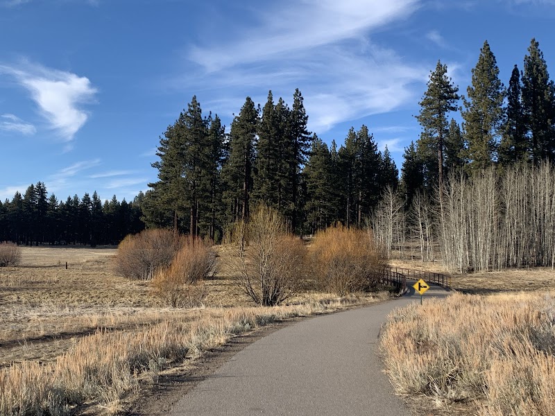 Nature's Tranquil Path: Lam Watah Trail to Nevada Beach surrounding landscape