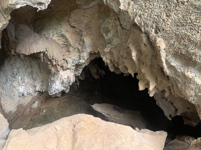 Discover the Tranquil Charm of Num Bor Keo Cave - Num Bor Keo Cave