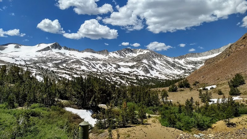 Majestic White Mountain Peaks - White Mountain