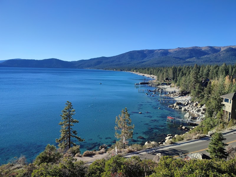 Crystal Waters at Sand Harbor surrounding landscape