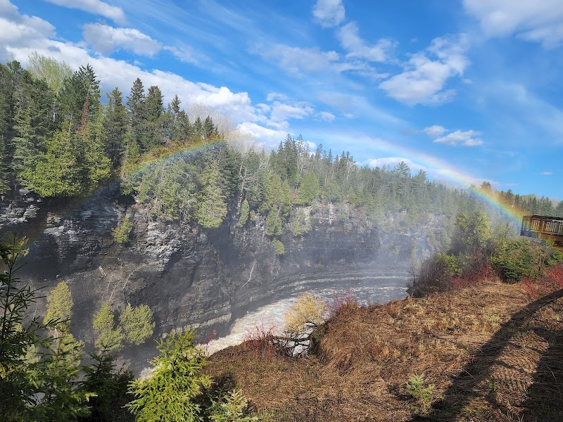 Discover the Beauty of Kakabeka Falls - Kakabeka Falls