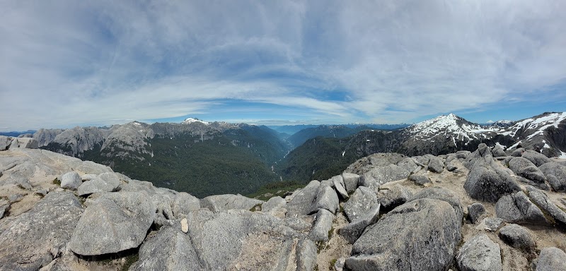 Cerro Arcoiris: A Majestic Mosaic of Granite and Sky - Cerro Arcoiris