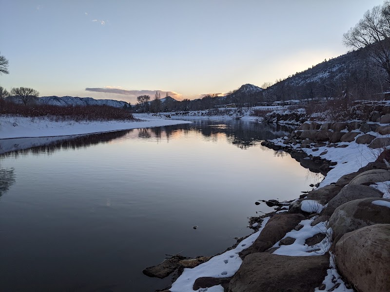 Nature Retreat: Oxbow Park and Preserve outdoor detail