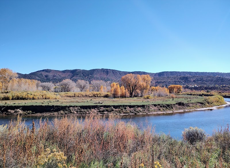 Nature Retreat: Oxbow Park and Preserve surrounding landscape