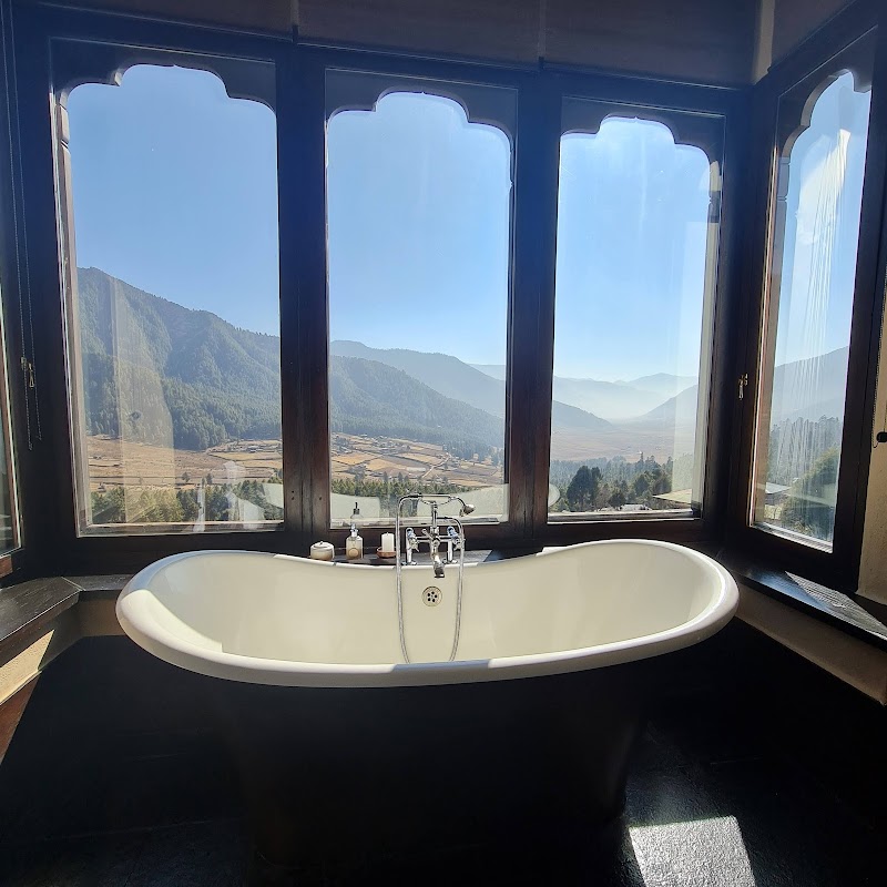 Rejuvenating Retreat: Gangtey Lodge Bhutan - Gangtey Lodge Bhutan