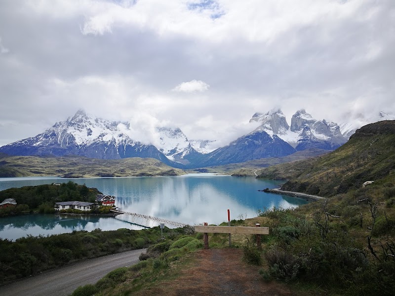 Cascada Rio Paine: Waterfall Wonders in Patagonia - Cascada Rio Paine