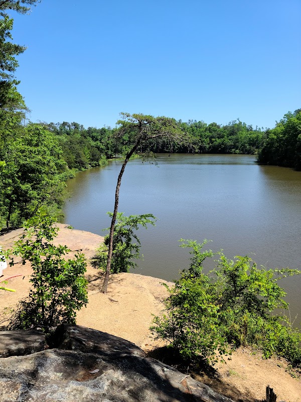The Serenity of Outer Cliff Trails at Lake Nicol - Outer Cliff Trails of Lake Nicol