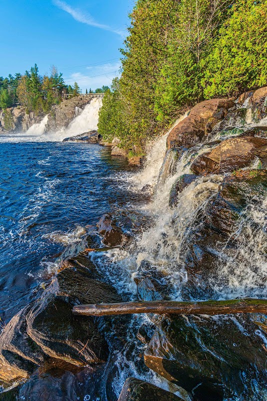High Falls: Nature's Majestic Cascade in Bracebridge - High Falls