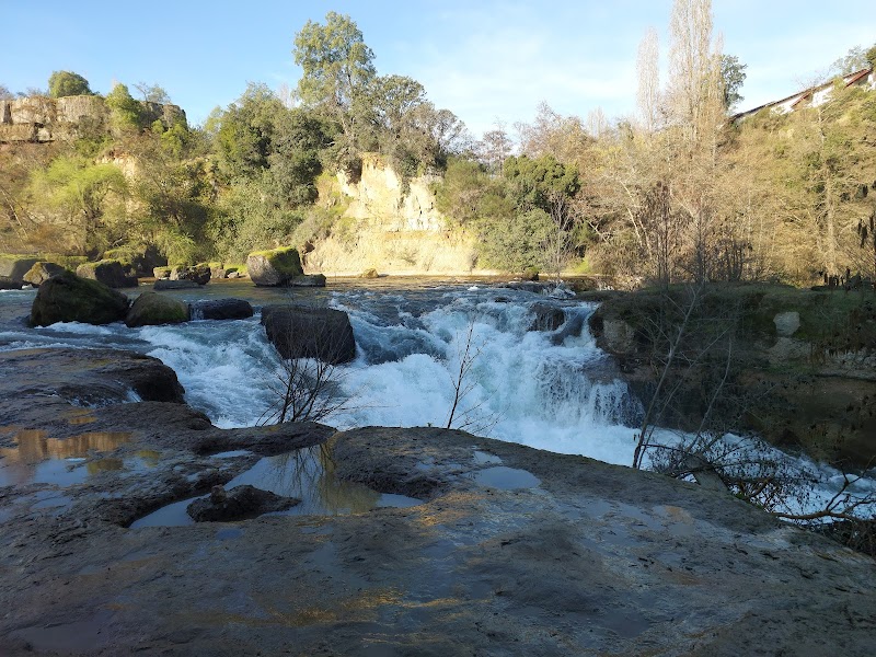 Mesmerizing Waterfalls of Saltos del Laja - Saltos del Laja
