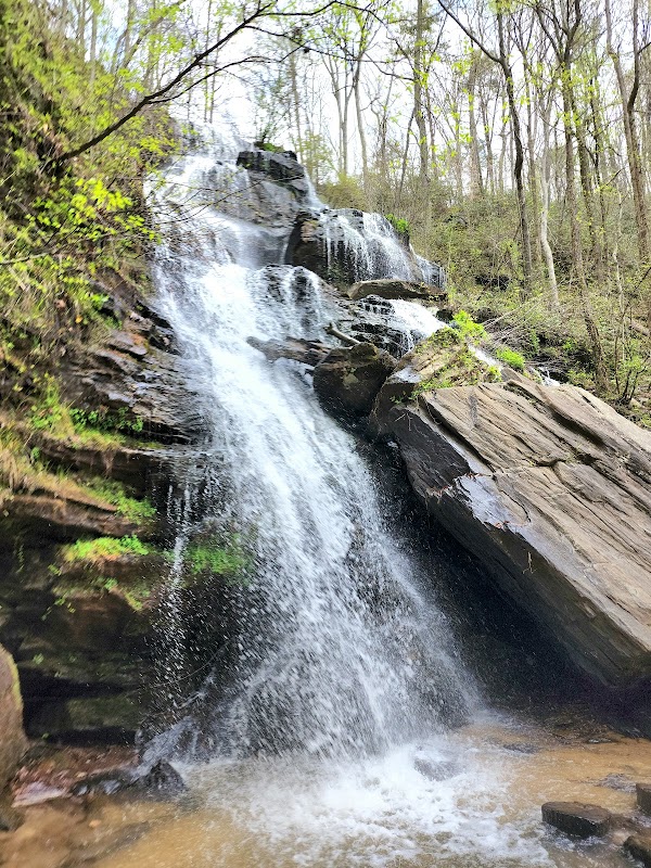 Waterfall Wonders at Issaqueena Falls - Issaqueena Falls Waterfall