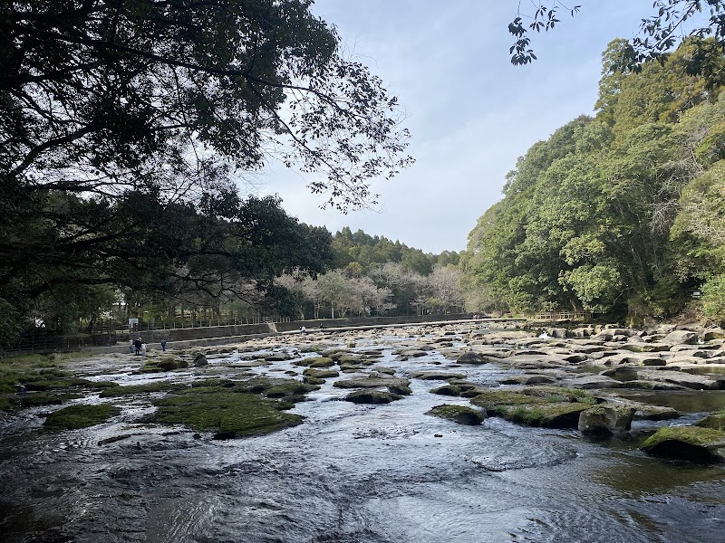 Captivating Cascade: Sekinoo Falls - Sekinoo Falls