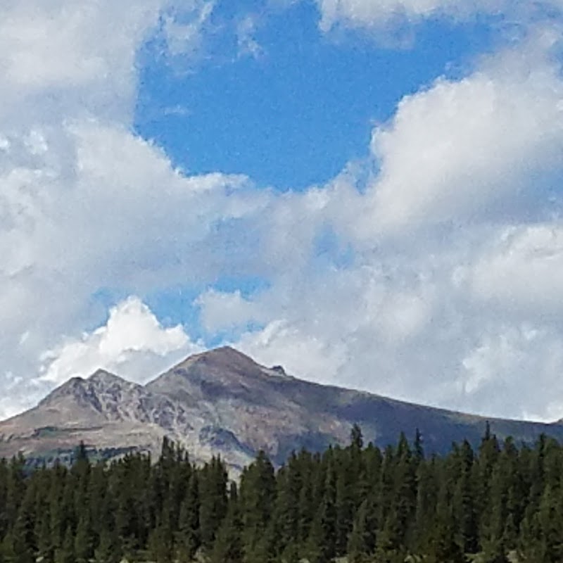 Discover Italian Mountain's Majestic Peaks - Italian Mountain
