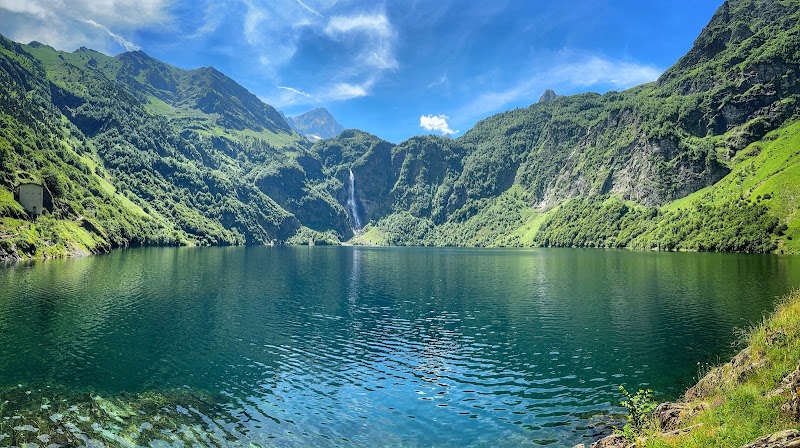 Lac d'Oô: The Jewel of the Pyrenees - Lac d'Oô