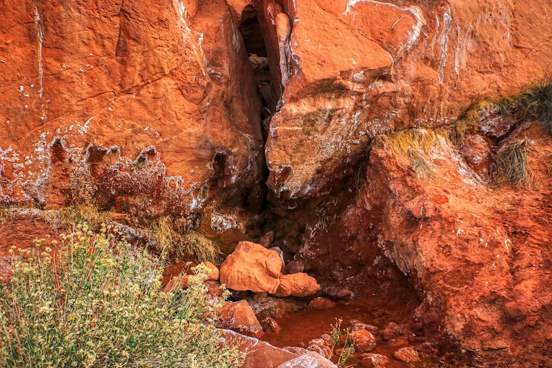 Red Rock Wonders: Little Finland surrounding landscape