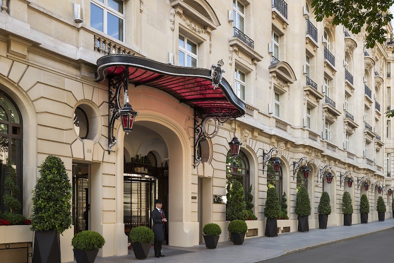 Elegant Escapade at Le Royal Monceau - Raffles Paris - Le Royal Monceau - Raffles Paris