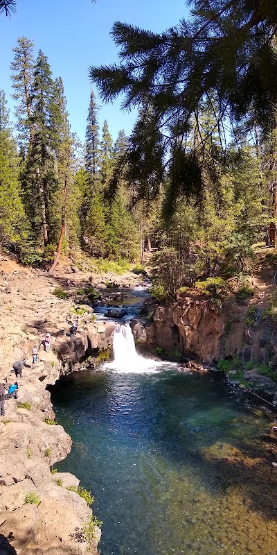 Discover the Majestic McCloud River Falls - McCloud River Falls Trailhead