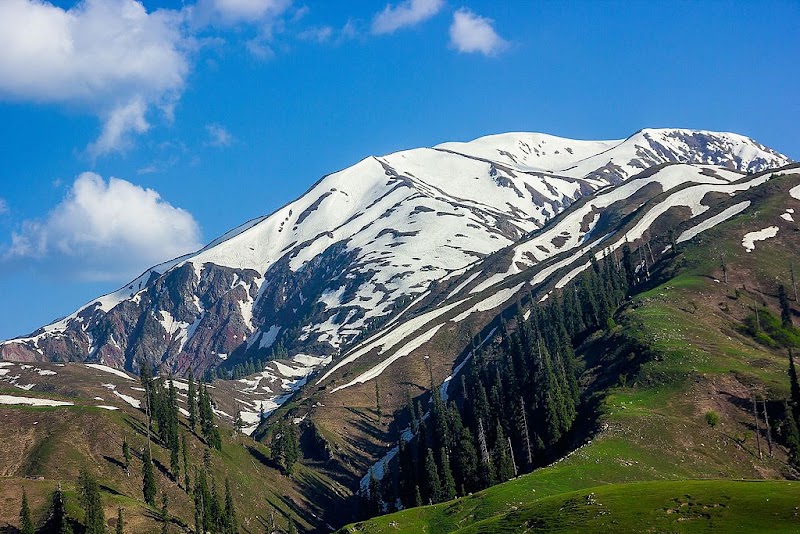 Majestic Views at Makra Peak - Makra Peak