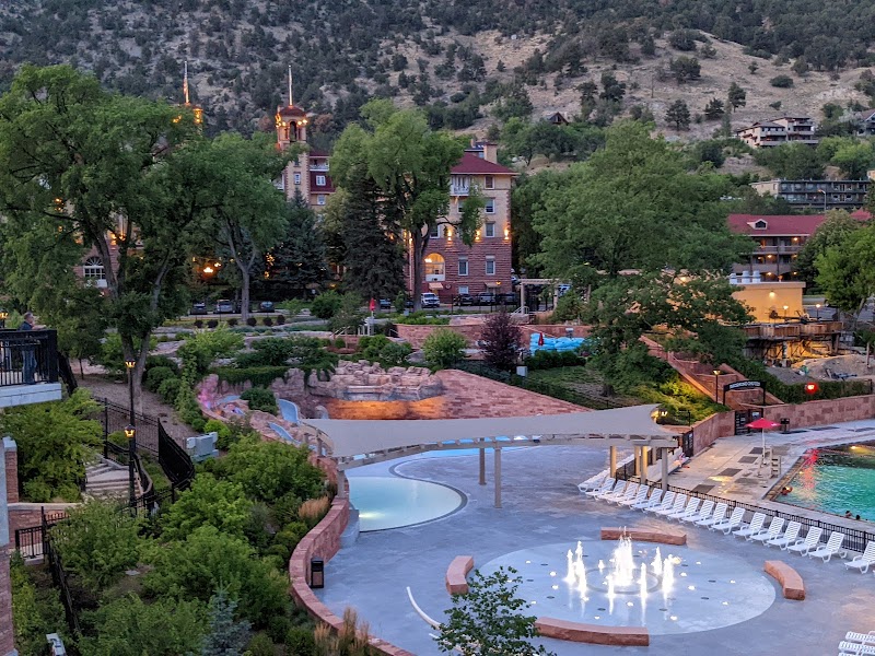Hot Springs & Adventure in Glenwood Springs - Glenwood Springs