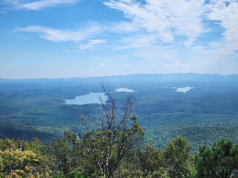 Panoramic Escapes: Pinnacle Trailhead, Nebo, NC - Pinnacle Trailhead and Parking