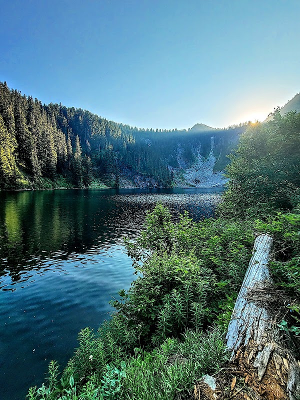 Serenity at Alaska Lake, Washington - Alaska Lake