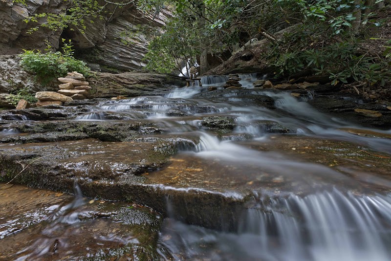 Waterfall Wonder: Lower Cascade Falls outdoor detail