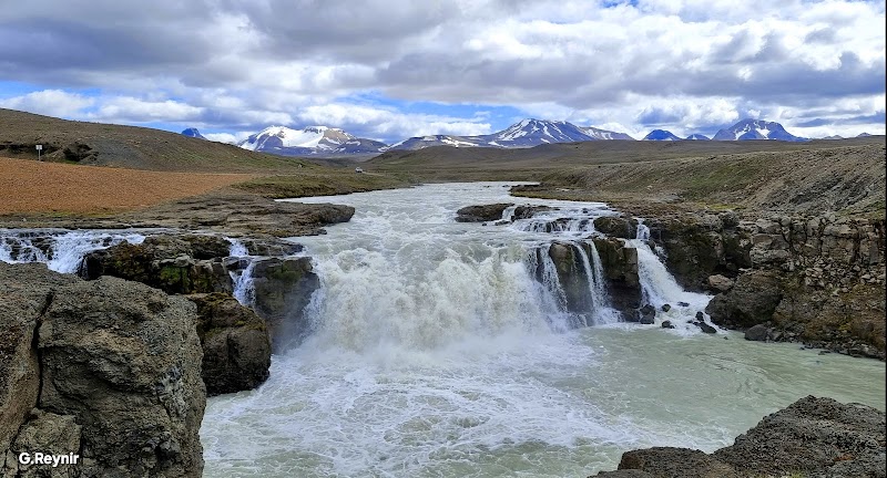 Marvel of the Highlands: Gýgjarfoss Waterfall - Gýgjarfoss waterfall
