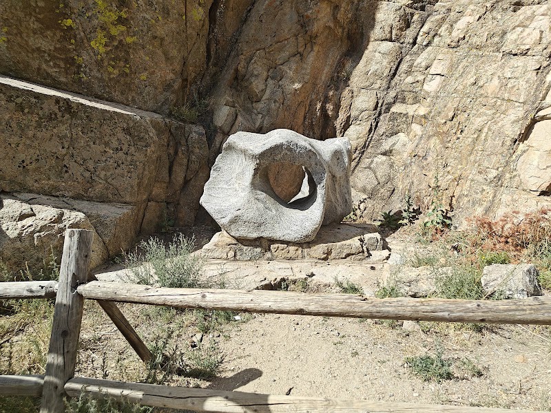 Cascading Wonder: Boulder Falls outdoor detail