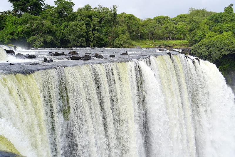 Majestic Waterfalls of Zambia – Lumangwe Falls - Lumangwe Falls