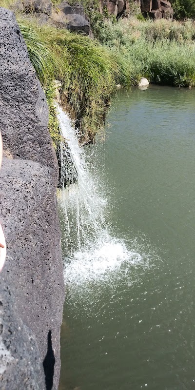 Waterfall Wonder: Folsom Falls, New Mexico - Folsom Falls