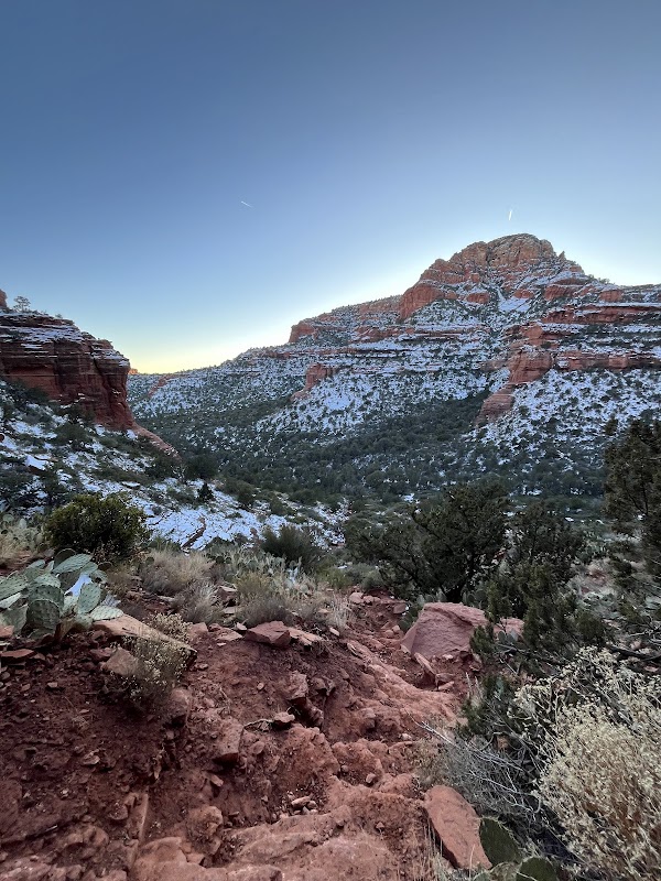 Fay Canyon Arch: Sedona's Hidden Rock Marvel surrounding landscape