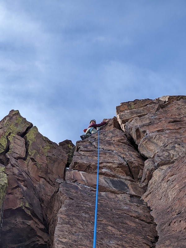 Discover the Majestic Gallows Edge in Los Alamos outdoor detail