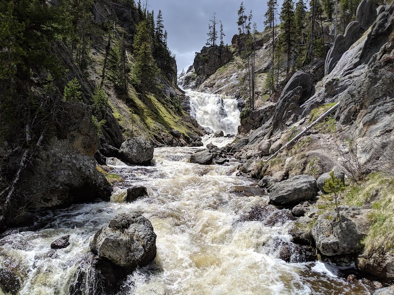 Mystic Falls: Nature's Water Symphony - Mystic Falls