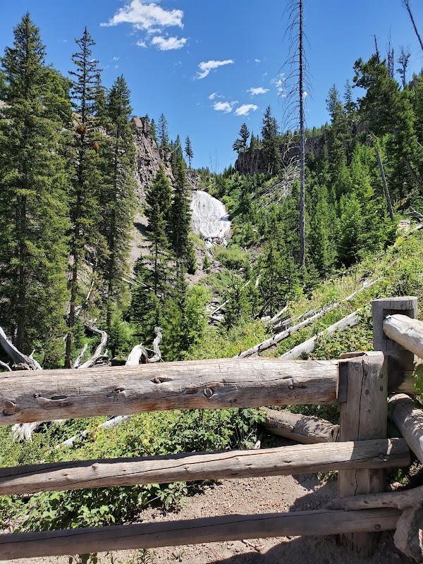 Charming Cascade: Wraith Falls in Wyoming - Wraith Falls