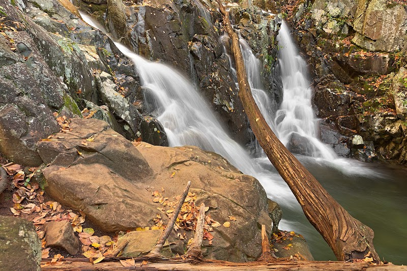 Waterfall Wonder: Rose River Falls outdoor detail