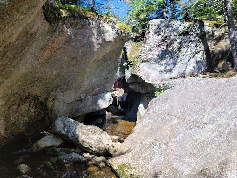 Waterfalls of Maine: Discovering Screw Auger Falls surrounding landscape