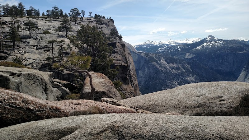 Majestic Views at Upper Yosemite Fall surrounding landscape