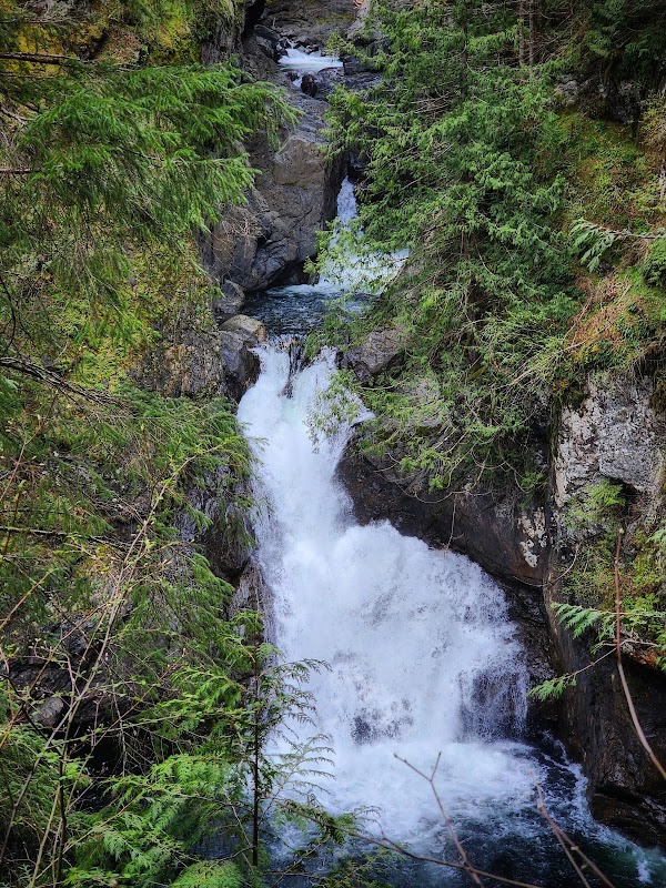 Falling for Nature at Twin Falls - Twin Falls Trailhead