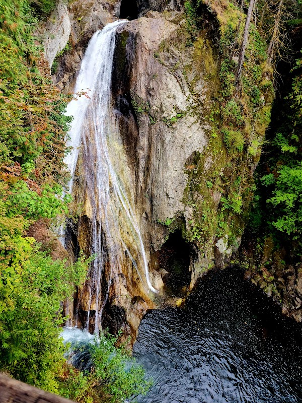 Twin Falls Natural Area adventures