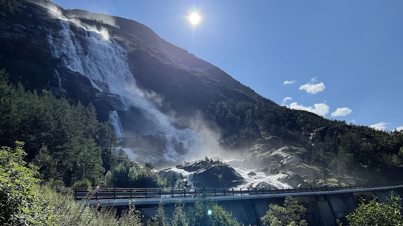 Cascading Beauty: Langfossen Waterfalls - Langfossen