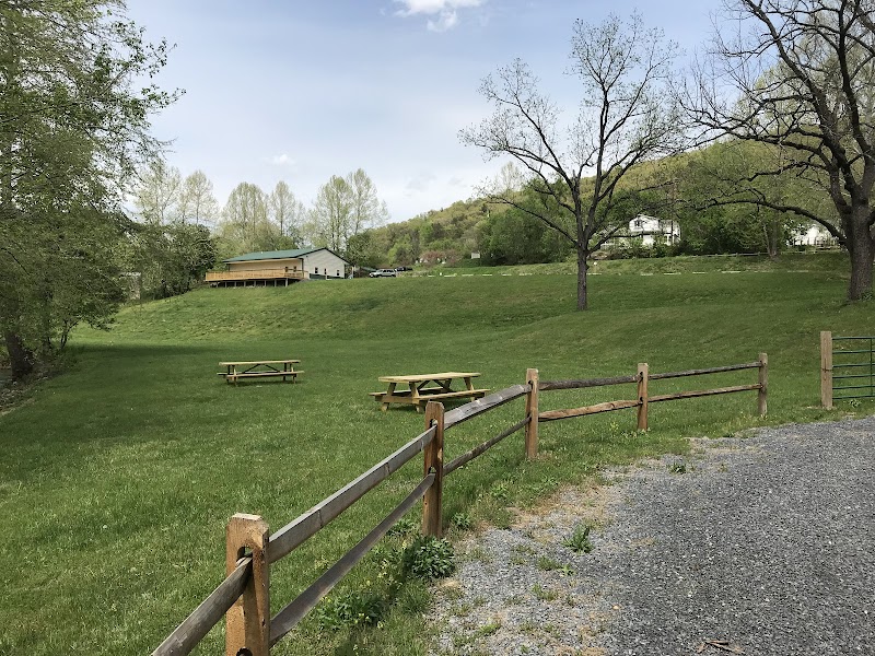 Hiking the Jackson River Scenic Trail surrounding landscape