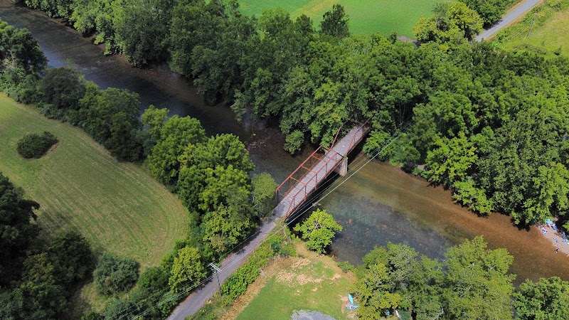 River Adventure at Smith Bridge Trailhead surrounding landscape