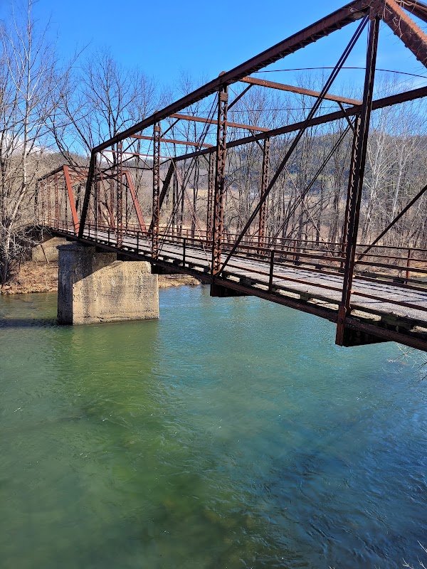 River Adventure at Smith Bridge Trailhead outdoor detail