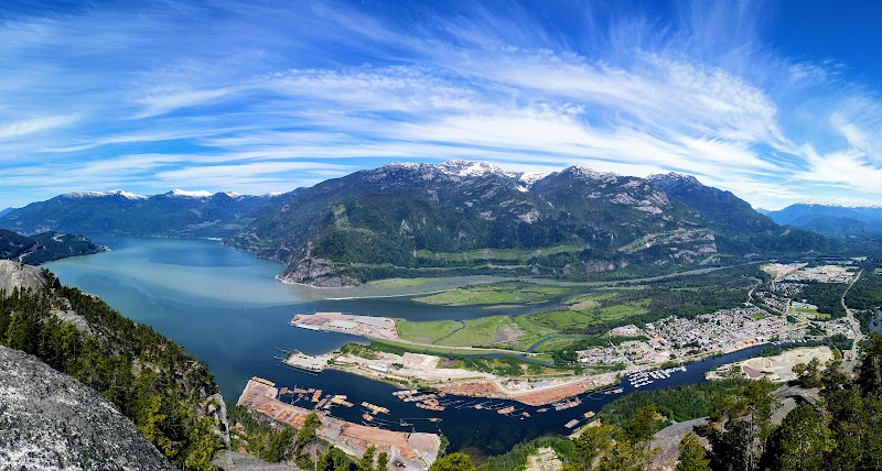 Climbing Stawamus Chief: The Majestic Granite Wonder - Stawamus Chief Provincial Park