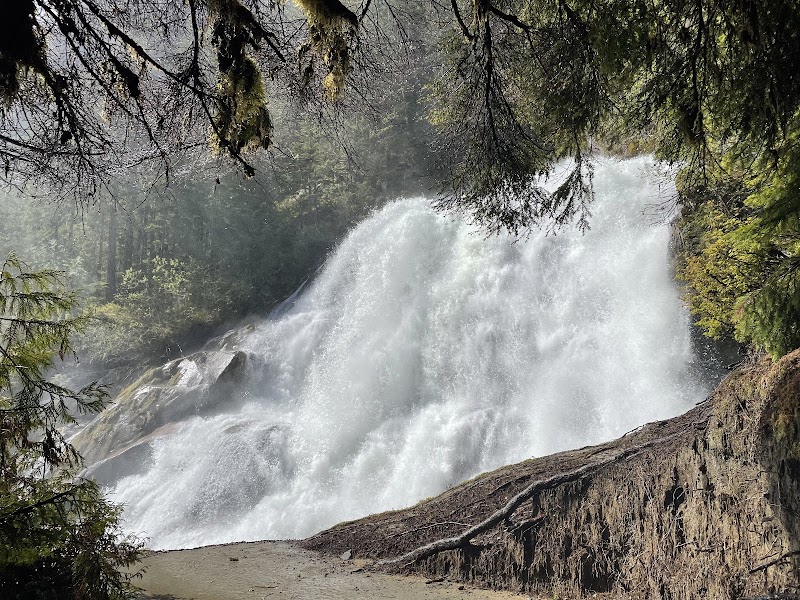 Waterfall Wonders: Crooked Falls - Crooked Falls