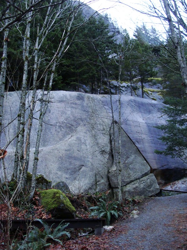 Climbing Venture at Smoke Bluffs, Squamish outdoor detail
