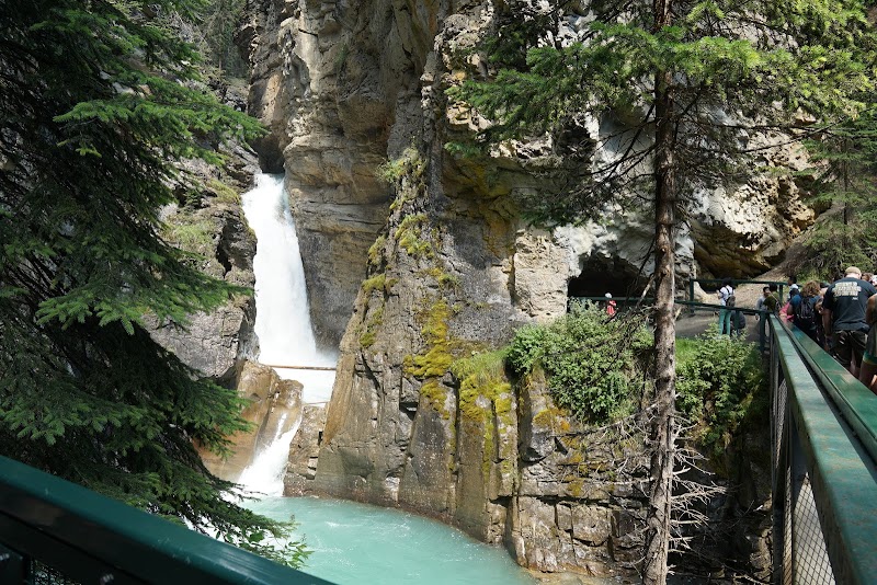 Discover the Beauty of Johnston Canyon, Lower Falls - Johnston Canyon, Lower Falls